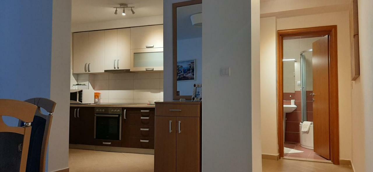 Iskra Apartment Budva Exterior photo