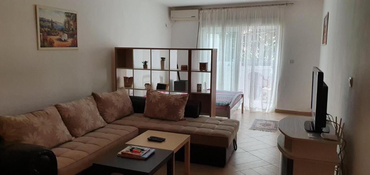 Iskra Apartment Budva Exterior photo
